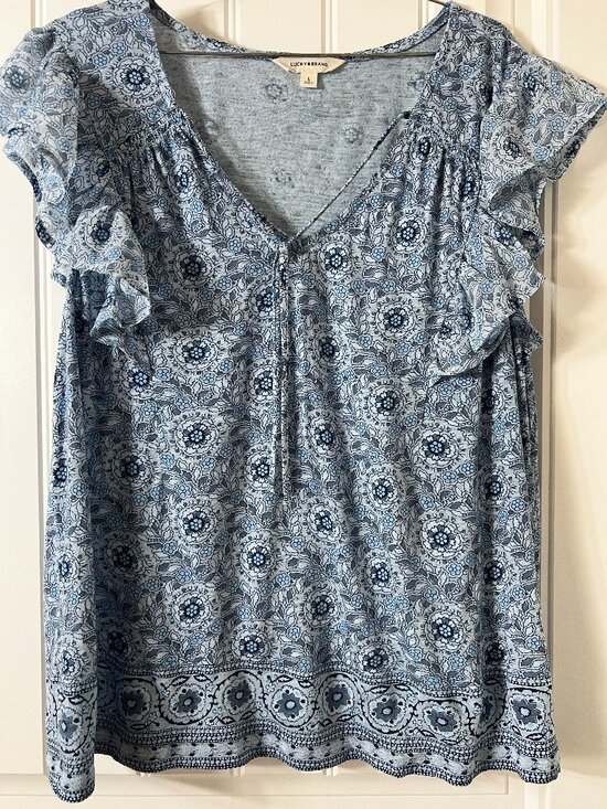 Lucky Brand Tops - Lucky Brand Floral Medallion Boho Flutter Sleeve Knit Blouse Blue Gray L